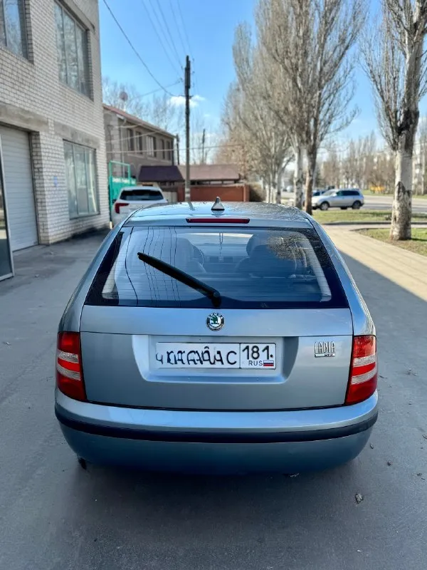 Продам или обменяю
Skoda фабия универсал 2005 год 1.2 мотор
1 Хозяин, без дтп ! Местная машина
Машина в отличном состоянии
Не гнилая.
Работает отлично
Очень экономичная
Коробка не хрустит, не выбивает.
Ходовая часть обслужена
Лобовое без трещин
Музыка, сигнализация, ц. Замок
Электрика исправна
Документы чистые
Цена;»: 365 тысяч рублей торг
+79592107003
Луганск !
📞 Звоните: +7(959)2107003 - фотография - 6