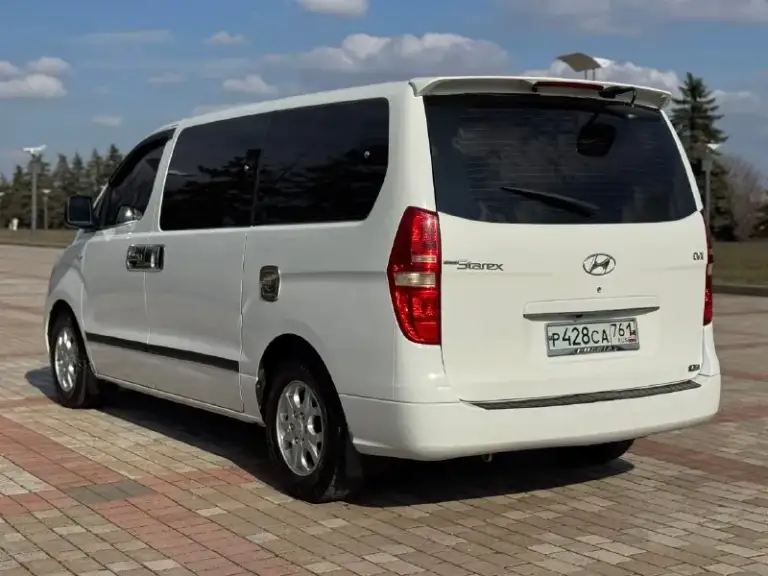 🚐 Продаётся hyundai grand starex 🚐
Год выпуска: 2010 двигатель: 2.5 дизель коробка передач: автомат пробег: 220 000 км (родной) установлен контрактный двигатель с пробегом всего 30 000 км
Автомобиль в хорошем техническом состоянии, полностью на ходу. Двигатель работает отлично, тянет уверенно, коробка переключает плавно без рывков. Машина обслуживалась своевременно.
Большой, комфортный и очень вместительный минивэн — идеальный вариант как для семьи, так и для работы, поездок или бизнеса. Удобная посадка, просторный салон, много места для пассажиров и багажа.
Родное остекление по кругу, зелёная автотека — прозрачная история автомобиля.
💰 Цена: 1 550 000 рублей
📞 Телефон: +7 949 458 29 30
Звоните или пишите — всё расскажу и покажу, возможен разумный торг!
📞 🇷🇺 Звоните: +79494582930 - фотография - 4
