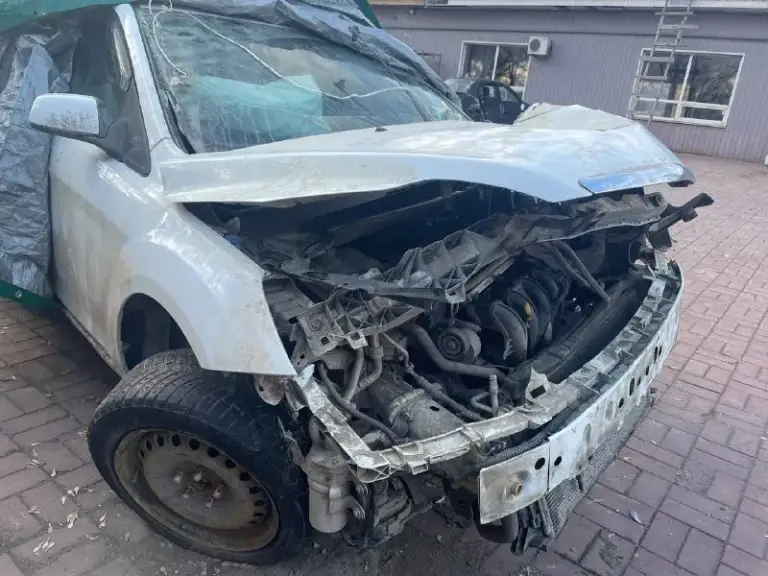 Продам ford фокус 2 после дтп.
2.0 Механика (коробка, двигатель целые)
Пострадала только передняя часть.
Я хозяин.
Срочно.
Сергей +79497049541
📞 Звоните: +7(949)7049541 - фотография - 1