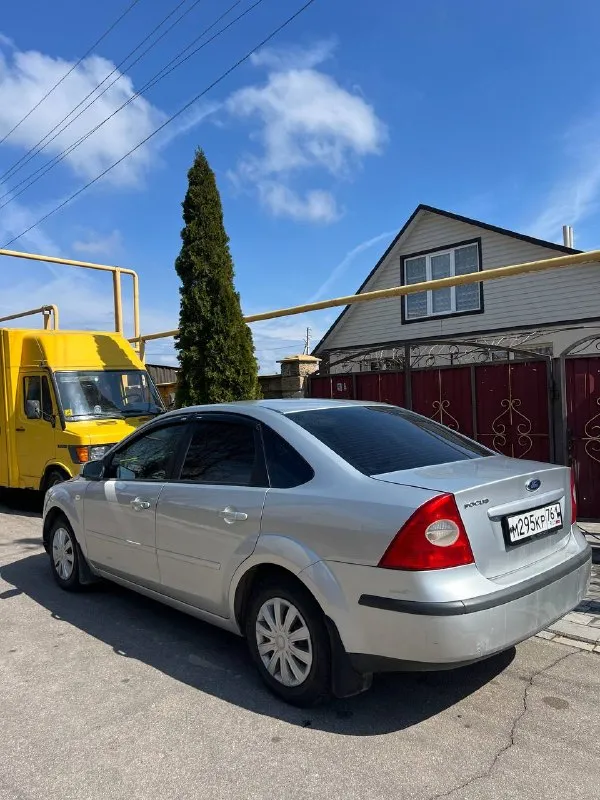 Продам ford focus 2
Год: 2006
Двигатель 1.8 125лс газ/бензин работает отлично, газ недавно обслужен, очень экономная езда! По ходовой недавно обслужена делать ничего не нужно, кузов в достойном состоянии не гнилой, пороги, днище целое делать ничего не нужно, в серьезных дтп не был! На автомобиле установлена линзовая оптика светит шикарно, фары затянуты в бронепленку! Комплектация комфортная с подогревами сидений, лобового, зеркал, эл. Фары, эл. Зеркала, дисковые тормоза в круг, центральный замок, андроид дисплей 4/64, к нему подключен усилитель на все динамики.
Документы чистые, тех осмотр есть!
Торг есть
Цена: 535000
Мариуполь
Звоните: +79496463727 - фотография - 3