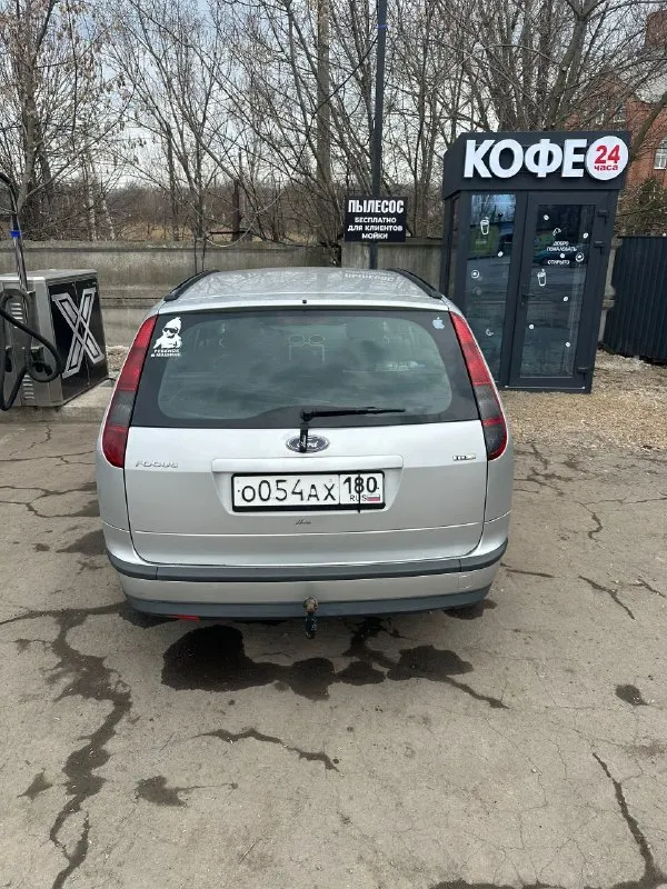 Ford focus 1.6 tdci универсал 2007

Продаю надёжный и обслуженный автомобиль. Владею 4 года, до меня машина была в семье знаю её полностью от и до.

Пробег: 305 000 км(двигатель миллионник) и пробег оригинальный, любые проверки!

Двигатель: 1.6 дизель

Техническое состояние:
• Двигатель работает ровно, масло не ест
• Турбина в хорошем состоянии
• Ходовая без нареканий
• Недавно заменён грм
• Масло менялось каждые 7 000 км
• Под капотом ставил всегда качественные запчасти (bosch)

Кузов и салон:
• Кузов в хорошем состоянии, днище целое
• Есть небольшая вмятинка на заднем крыле (могу прислать фото, вы бы даже не заметили )
• Салон ухоженный, всё время был в чехлах -под ними как новый

Дополнительно:
• Машина полностью на ходу, работает стабильно

Нюансы:
• Есть ошибка по экологии (p2858)
На сто сказали - сбой программы, не критично цена вопроса 10 тыс руб
На езду не влияет, при необходимости могу устранить

Если нужны фотки мелких косячков могу прислать фото

Цена: 550 торг

+79494859594 - фотография - 5