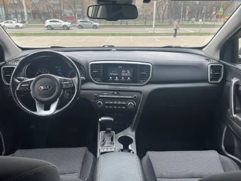 Kia sportage restailing
Официал
2019 Год
Двигатель 2.0 бензин
Коробка автомат
Автомобиль в отличном состоянии,
Кузов без дтп весь в заводском окрасе
1000% Готов на любые проверки с вашей стороны,
По технической части весь обслужен
Вложения не требует !
В автомобиле есть все для комфорта
Климат-контроль
Круиз-контроль
Датчики света, и дождя,
Подогревы передних и задних сидений,
Подогрев руля,
Подогревы зеркал и стекл,
Парктроники,
Камера заднего вида,
И многое другое,
С документами полный порядок,
Продажа с полным переоформлением в мрэо
Г. Донецк
Цена 1.935 тыс. ₽
Звоните остальное по
+79495210885
📲 Tg: r. B
📞 Звоните: +7(949)5210885 - фотография - 9