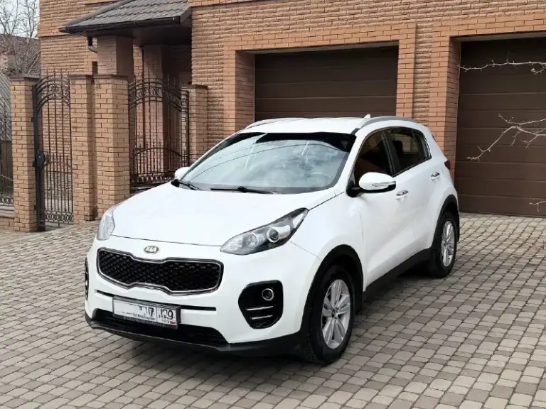 В продаже
Kia sportage
Год выпуска 2018
В шикарном цвете белый жемчуг
Кузов весь в заводском окрасе
Готов к любым проверкам
Мотор работает идеально
Без посторонних звуков
Ходовая часть вся обслужена
Все то проводились во время
Все масла все фильтра все заменено
Днище как новое
Салон ухожен
Два ключа
Два комплетка колёс
Автомобиль в идеальном состоянии
С родным пробегом 184 тсч
Все стёкла заводские
По электронной части все работает
Стоит хорошая музыка
Камера заднего вида
Цена за данный автомобиль

1 760 000
Небольшой торг
Номер телефона
+79495098886 - фотография - 1