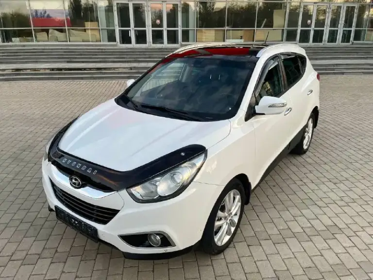 🚗
Продам hyundai ix35 sls!
Авто в отличнейшем состоянии!
Мотор 2.0 бензин
Пробег 162.000т. С к. М
Год 2012
Кпп автомат
Привод полный
Полностью обслужена в плоть до шлицов полного привода, и панарамы!
Мотор в идеальном состоянии без задиров и т. Д
Комплектации максимальная !
Панорамная крыша
Без ключевой доступ
Запуск мотора с кнопки start-stop
Салон полностью кожаный родной
Заменена музыка на hannibal sounds
6 Колонок сабвуфер в штатном месте
Камера заднего вида fullhd
Парктроники
Gps навигация днр добавлено))
Hand free bluetooth с управлением на руле
Круиз контроль
Спуск с горы
Блокировка дифа
Датчик света дождя
4 Зоны обогрева сидений
2Х зонный климат
Сигнализация gsm
С автозапуском!
Осмотр г. Донецк центр пересечения ильича-шевченко
Цена 1.380.000 т. С руб.
Торг !
+
Цена: 1380000 ₽
📲 Tg: sss$
📞 🇷🇺 Звоните: +79495905326

Авторынок днр донецк - фотография - 1