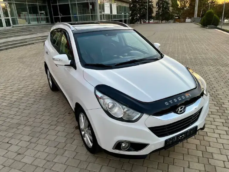 🚗
Продам hyundai ix35 sls!
Авто в отличнейшем состоянии!
Мотор 2.0 бензин
Пробег 162.000т. С к. М
Год 2012
Кпп автомат
Привод полный
Полностью обслужена в плоть до шлицов полного привода, и панарамы!
Мотор в идеальном состоянии без задиров и т. Д
Комплектации максимальная !
Панорамная крыша
Без ключевой доступ
Запуск мотора с кнопки start-stop
Салон полностью кожаный родной
Заменена музыка на hannibal sounds
6 Колонок сабвуфер в штатном месте
Камера заднего вида fullhd
Парктроники
Gps навигация днр добавлено))
Hand free bluetooth с управлением на руле
Круиз контроль
Спуск с горы
Блокировка дифа
Датчик света дождя
4 Зоны обогрева сидений
2Х зонный климат
Сигнализация gsm
С автозапуском!
Осмотр г. Донецк центр пересечения ильича-шевченко
Цена 1.380.000 т. С руб.
Торг !
+
Цена: 1380000 ₽
📲 Tg: sss$
📞 🇷🇺 Звоните: +79495905326

Авторынок днр донецк - фотография - 3