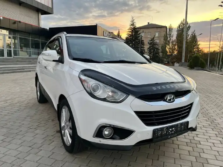 🚗
Продам hyundai ix35 sls!
Авто в отличнейшем состоянии!
Мотор 2.0 бензин
Пробег 162.000т. С к. М
Год 2012
Кпп автомат
Привод полный
Полностью обслужена в плоть до шлицов полного привода, и панарамы!
Мотор в идеальном состоянии без задиров и т. Д
Комплектации максимальная !
Панорамная крыша
Без ключевой доступ
Запуск мотора с кнопки start-stop
Салон полностью кожаный родной
Заменена музыка на hannibal sounds
6 Колонок сабвуфер в штатном месте
Камера заднего вида fullhd
Парктроники
Gps навигация днр добавлено))
Hand free bluetooth с управлением на руле
Круиз контроль
Спуск с горы
Блокировка дифа
Датчик света дождя
4 Зоны обогрева сидений
2Х зонный климат
Сигнализация gsm
С автозапуском!
Осмотр г. Донецк центр пересечения ильича-шевченко
Цена 1.380.000 т. С руб.
Торг !
+
Цена: 1380000 ₽
📲 Tg: sss$
📞 🇷🇺 Звоните: +79495905326

Авторынок днр донецк - фотография - 6