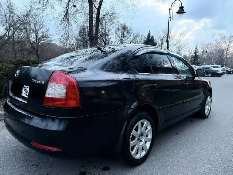 Цена: 720.000₽ 🔥🔥🔥срочно
2011Г.
Skoda octavia a5 рестайлинг
1 Владелец/птс оригинал
Пробег 138,000км
Не гнилая / не ржавая!
По кузову два окраса
1,8Т тянет отлично
Коробка механика 6ступка
Авто каждый день на ходу, машина местная не пригон, полный эл. Пакет, с переоформление и диагностической картой помогу.
Город: донецк
+79493171530 Или в тг

📞 Звоните: +7(949)3171530 - фотография - 6