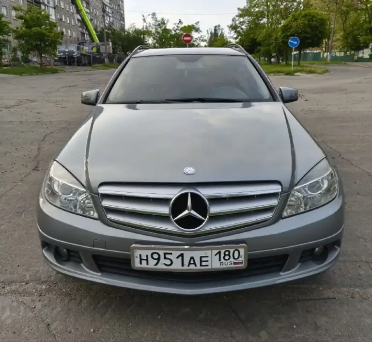 Продам mercedes с200 w204 сdi 2.1 163 л. С. Мкпп 6.пробег 305 тыс. Универсал 2011г. В отличном состоянии вложений не требует. Кожаный салон, двухтонный климат контроль, мульти руль, датчик света, датчик дождя. Два ключа, один владелец по птс.
Машина в
Цена 1🍋350 тыс.
+79497167463
📲 Tg: @mawinist87
📞 Звоните: +7(949)7167463 - фотография - 8