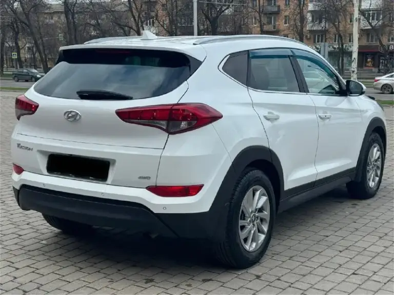 Hyundai tucson официал
2017 Год выпуска
Двигатель 2.0 бензин
Коробка автомат
4Wd (полный привод )

Автомобиль в хорошем состоянии
Кузов без дтп, весь в заводском окрасе !!!
Двигатель, коробка, ходовая на 5
Машина не требует не каких вложений,
Готов на любые проверки с вашей стороны !

Максимальная комплектация,
Бесключевой доступ (start-stop)
Кожаный салон,
Роздельный климат-контроль,
Круиз-контроль,
Датчики света, и дождя,
Подогревы всех сидений,
Подогрев руля, зеркал, и стекл,
Большой монитор с камерой заднего вида,
И многое другое…

С документами полный порядок,
Могу присутствовать в мрэо для подного переоформления на вас. !

Г. Донецк
Цена 1.870 тыс. ₽
Звоните остальное по тел.
+79495210905
📞 🇷🇺 Звоните: +79495210905 - фотография - 4