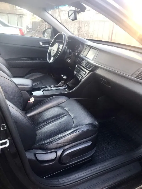 Продам kia optima 2016 декабрь
Без дтп в родном окрасе
С салона в броне пленке весь кузов
Салон кожа
Двигатель бензин 2.0 ( 150 л. С)
Автомат
Высокий уровень шумоизоляции
Мягкая подвеска
В салоне не курили
Автомобиль полностью обслужен
1.750 Торг уместен
Все вопросы по телефону + 79591162701
Осмотр г. Свердловск (лнр)
📞 Звоните: +7(959)1162701 - фотография - 5