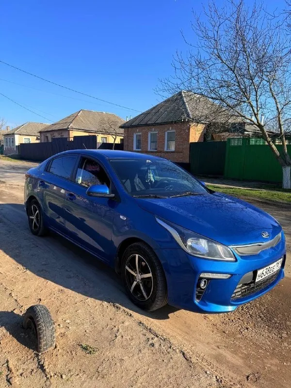 🚗 ** Kia rio 2017 | 1.6 | отличное состояние**
Продаю надежный и ухоженный автомобиль.
✔ Я второй владелец
✔ Оригинальный пробег
Автомобиль полностью обслужен и не требует вложений — все масла и фильтры менялись строго по регламенту.
💎 **Комплектация:**
— 4 Электростеклоподъемника
— Подогрев руля и сидений
— Климат-контроль (обслужен и заправлен)
— Электрорегулировка зеркал
— Корректор фар
🔊 **Дополнительно:**
— Установлена качественная акустика
— Полностью заменена проводка
— Усилитель под сиденьем + отдельный усилитель на сабвуфер
🛞 **Бонус:**
— 2 Комплекта колес
— Лето на литых дисках
— Зима на штампах (в хорошем состоянии)
💰 **Цена: 1 220 000 руб. **
Возможен разумный торг при осмотре.
📞 +7 (959) 584 68 76
📞 Звоните: +7(959)5846876 - фотография - 1