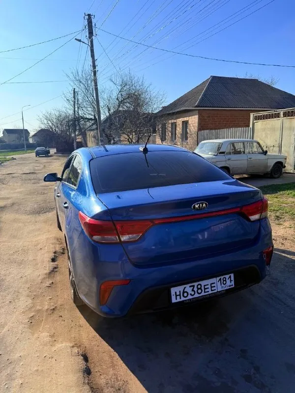 🚗 ** Kia rio 2017 | 1.6 | отличное состояние**
Продаю надежный и ухоженный автомобиль.
✔ Я второй владелец
✔ Оригинальный пробег
Автомобиль полностью обслужен и не требует вложений — все масла и фильтры менялись строго по регламенту.
💎 **Комплектация:**
— 4 Электростеклоподъемника
— Подогрев руля и сидений
— Климат-контроль (обслужен и заправлен)
— Электрорегулировка зеркал
— Корректор фар
🔊 **Дополнительно:**
— Установлена качественная акустика
— Полностью заменена проводка
— Усилитель под сиденьем + отдельный усилитель на сабвуфер
🛞 **Бонус:**
— 2 Комплекта колес
— Лето на литых дисках
— Зима на штампах (в хорошем состоянии)
💰 **Цена: 1 220 000 руб. **
Возможен разумный торг при осмотре.
📞 +7 (959) 584 68 76
📞 Звоните: +7(959)5846876 - фотография - 4