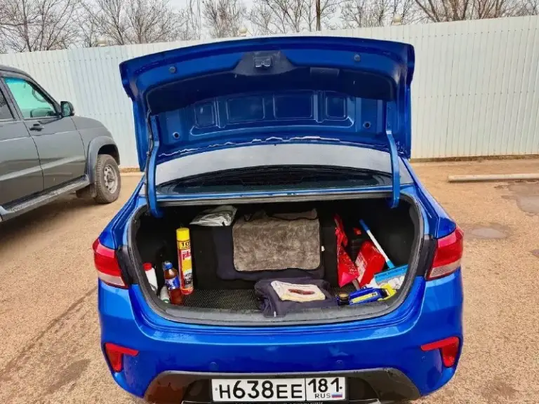 🚗 ** Kia rio 2017 | 1.6 | отличное состояние**
Продаю надежный и ухоженный автомобиль.
✔ Я второй владелец
✔ Оригинальный пробег
Автомобиль полностью обслужен и не требует вложений — все масла и фильтры менялись строго по регламенту.
💎 **Комплектация:**
— 4 Электростеклоподъемника
— Подогрев руля и сидений
— Климат-контроль (обслужен и заправлен)
— Электрорегулировка зеркал
— Корректор фар
🔊 **Дополнительно:**
— Установлена качественная акустика
— Полностью заменена проводка
— Усилитель под сиденьем + отдельный усилитель на сабвуфер
🛞 **Бонус:**
— 2 Комплекта колес
— Лето на литых дисках
— Зима на штампах (в хорошем состоянии)
💰 **Цена: 1 220 000 руб. **
Возможен разумный торг при осмотре.
📞 +7 (959) 584 68 76
📞 Звоните: +7(959)5846876 - фотография - 7