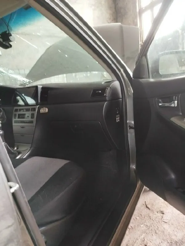 Продам свой автомобиль toyota corolla 2005 года после дтп, универсал е130, мкпп 5 ступ. Двигатель d4-d 2.0 в отличном состоянии, только поменял форсунки, стоят новые, пробег 200к ходовка так же вся перебрана, салон в идеале, двери пороги без единого намёка на ржавчину, в фарах новые led лампы, 4 электростеклоподъёмника, задние парктроники в идеале. Некогда востанавливать, цена 380000 т. Р. Хороший торг. Донецк по всем вопросам звоните +79493632530 максим
📞 Звоните: +7(949)3632530 - фотография - 4