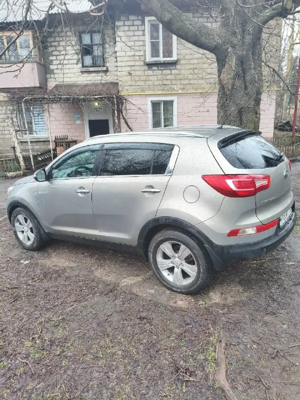 Продам kia спортейдж 3 (2010) акпп передний привод пробег-180.000 предмаксимальная комплектация цена-1,230.000 +79496256314 влад
📞 Звоните: +7(949)6256314 - фотография - 3