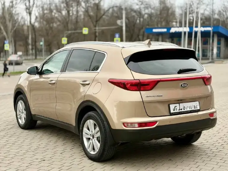 Kia sportage официал!!!
2017Г бензин 2.0 автомат
Автомобиль в хорошем состоянии!!!!
С хорошей комплектацией
Есть все для комфортного вождения!
Парктроник передние задние,
Подогрев сидений передних и задних,
Камера заднего вида,
Монитор,
Климат - контроль,
Круиз- контроль,
Мульти руль,
Авто свет,
Датчик дождя,
Авто запуск сигнализация star/line,
Два ключа,
4Wd подключаемый полный привод,
С документами полный порядок!
Переоформление в мрэо!
Диагностическая карта есть!!!
Тех осмотр не нужен!!!!!
Цена 1,825₽
Все вопросы по тел+79494681080
📞 Звоните: +7(949)4681080 - фотография - 4