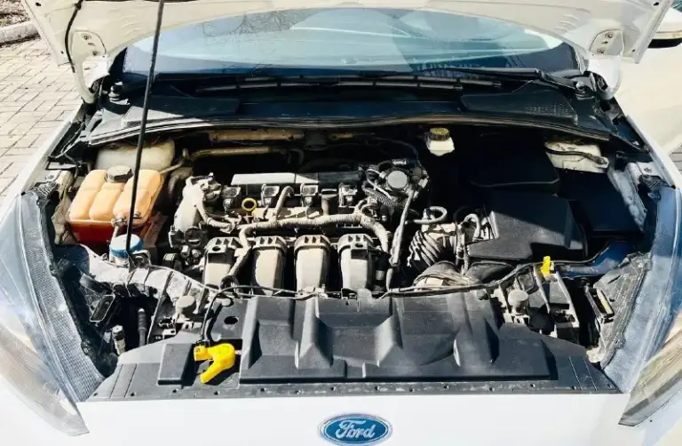 Ford focus 3 sel рестайлинг (чистая американка)
Макеевка
Год выпуска: 2018
Пробег: 54 000 км
Двигатель: бензин 2.0 (160 л. С. ) powershift
Комплектация sel (максимальная) — высокий уровень комфорта:
— Двухзонный климат-контроль
— Круиз-контроль
— Подогрев передних сидений
— Подогрев руля
— Подогрев зеркал и лобового стекла
— Обогрев форсунок стеклоомывателя
— Электрозеркала
— Электрический люк
— Камера заднего вида
— Задний парктроник
— Abs, esp
— Датчик дождя
— Настраиваемая подсветка салона
— Сенсорная мультимедиа с carplay
И многое другое.
Масло менялось каждые 6–7 тыс. Км, только своевременное обслуживание.
Гаражное хранение.
Два комплекта резины. В машину вложено очень много внимания и заботы. Делалось всё для себя — никаких «перед продажей». Всё обслужено, всё поменяно, новые пороги, кузов и салон в идеальном состоянии. Машина едет мягко, руль лёгкий, ход плавный — комфорт действительно на высоком уровне.
Документы полностью в порядке. Полное переоформление.
Цена: 1 270 000 руб
+79490763615 - фотография - 10