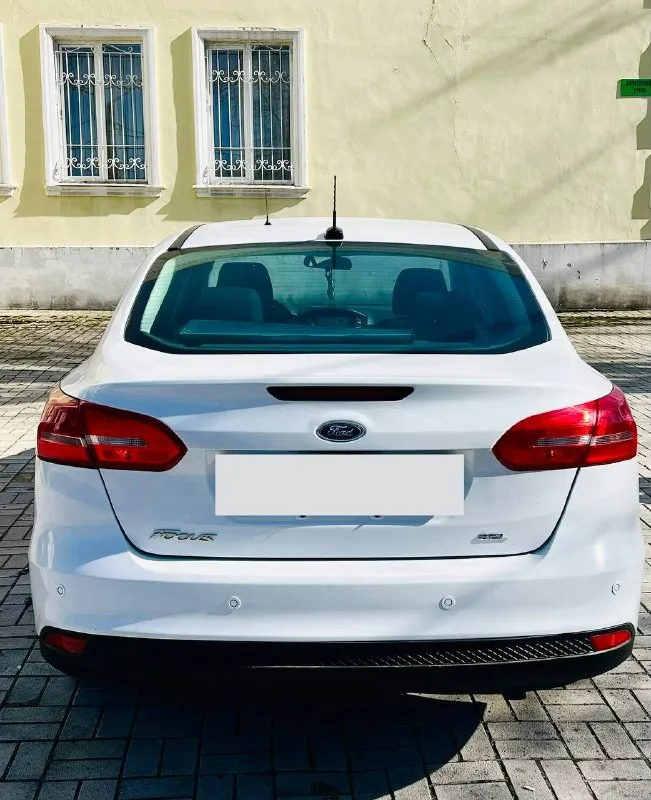 Ford focus 3 sel рестайлинг (чистая американка)
Макеевка
Год выпуска: 2018
Пробег: 54 000 км
Двигатель: бензин 2.0 (160 л. С. ) powershift
Комплектация sel (максимальная) — высокий уровень комфорта:
— Двухзонный климат-контроль
— Круиз-контроль
— Подогрев передних сидений
— Подогрев руля
— Подогрев зеркал и лобового стекла
— Обогрев форсунок стеклоомывателя
— Электрозеркала
— Электрический люк
— Камера заднего вида
— Задний парктроник
— Abs, esp
— Датчик дождя
— Настраиваемая подсветка салона
— Сенсорная мультимедиа с carplay
И многое другое.
Масло менялось каждые 6–7 тыс. Км, только своевременное обслуживание.
Гаражное хранение.
Два комплекта резины. В машину вложено очень много внимания и заботы. Делалось всё для себя — никаких «перед продажей». Всё обслужено, всё поменяно, новые пороги, кузов и салон в идеальном состоянии. Машина едет мягко, руль лёгкий, ход плавный — комфорт действительно на высоком уровне.
Документы полностью в порядке. Полное переоформление.
Цена: 1 270 000 руб
+79490763615 - фотография - 5
