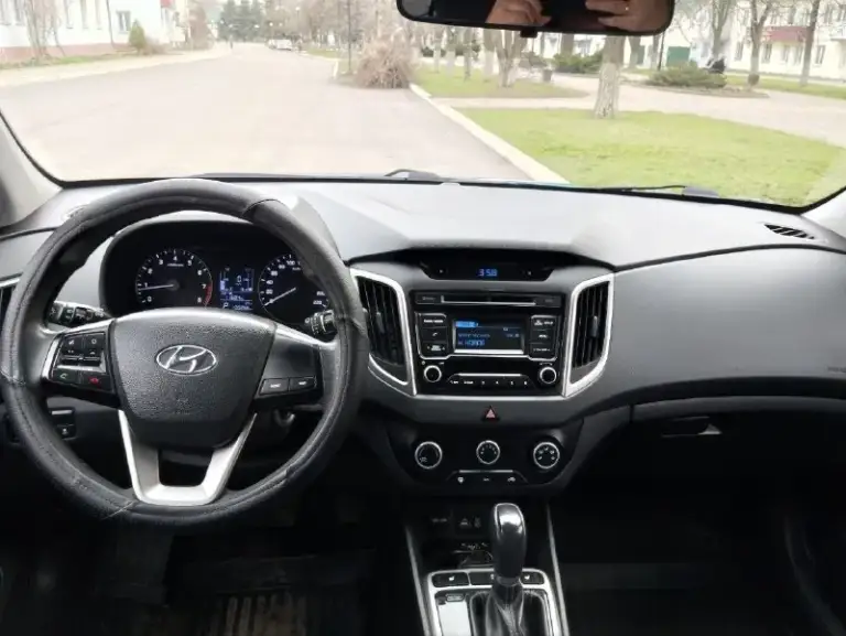 Hyundai creta 2017г. В. Мотор 1.6-бензин (атмосферный123л. С), кпп - классический автомат, передний привод, машина полностью в родном окрасе (при осмотре могу предоставить прибор), отличное техническое и внешнее состояние, в живую смотрится ещё ярче(взгляды собирает), вложений не требует, любые проверки приветствуются, новая резина, юридически кристально чистая! Цена 1м.670тыс. Возможен обмен на ваш автомобиль, возможна продажа в кредит, возможен расчет после переоформления! Г. Свердловск лнр +79592920002,+79591119303
📞 Звоните: +7(959)2920002 - фотография - 7