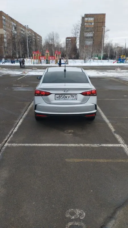 Hyundai solaris 1.6 2021. Пробег 97000.
Ничего делать не нужно. Полностью обслужена.
Езжу на ней сейчас.
Акпп. Катализатор отшит, прошита.
. Не такси.
Без дтп, стекла + окрас родное все, мотор шепчет, ходовая очень мягкая и приятная.
Цена 1530000 ( небольшой торг )
+79493678419 - фотография - 3