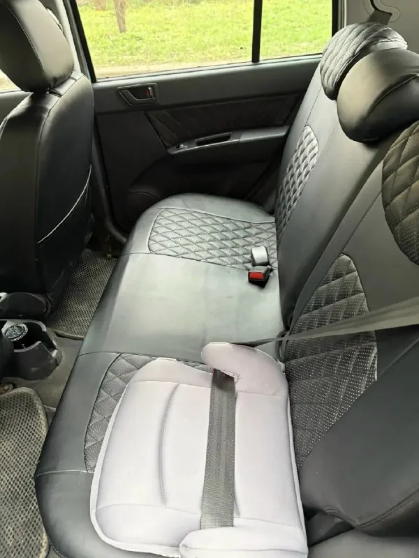 Hyundai гетц 2008 года, пробег 159тыс. 1.4 автомат. Месяц назад полностью заменили все ремни, замена масел, новый бензонасос. Новые оригинальные чехлы. Кузов без ржавчины, сколов. Салон ухоженный. Сигнализация центурион с обратной связью, подогрев передних сидений, парктроники, электро регулировка зеркал и. Т. Д. Машина без вложений я собственник. Осмотр донецк цена 610т. Р. Не большой торг. +79493940701
📞 Звоните: +7(949)3940701 - фотография - 7