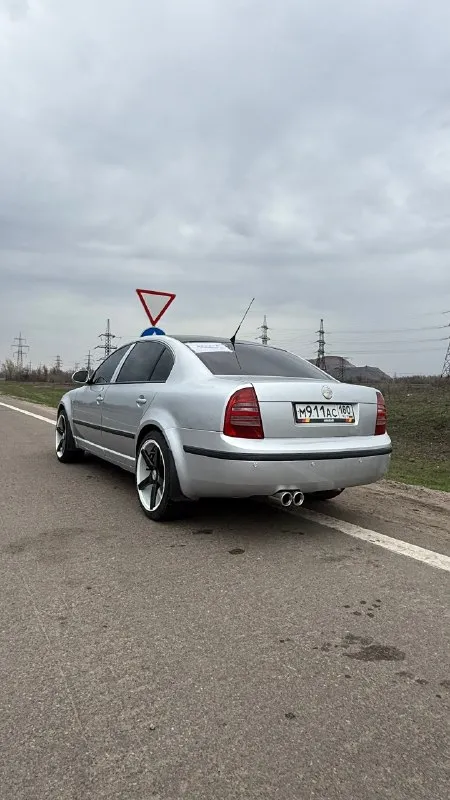 Продам skoda superb 2006 г.
Пробег 256т. 800.000₽ торг
Работает отлично по ходовой нареканий нет. Черный потолок алькантара сиденья с пассат cc
Хорошая музыка, установлены би-лэд линзы вместо заводского ксенона газ евро 4. Летние колеса r19 один сезон и зима в сборе r17.
Осмотр макеевка
Тел: +79493808848 telegram, max
📞 Звоните: +7(949)3808848 - фотография - 2