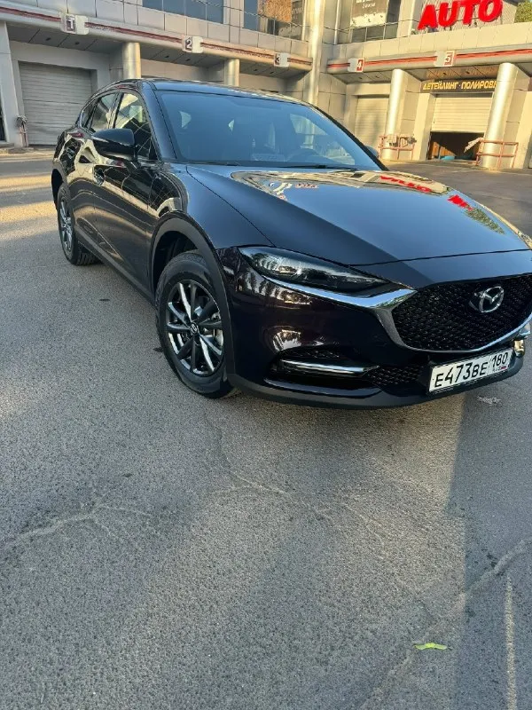 Продам новый автомобиль кроссовер mazda cx4 купленный в москве у официального дилера 👌надежный атмосферный бензиновый двигатель 2,0(158л. С. ), экономный расход топлива ✅автоматическая коробка передач ✅2023 год выпуска, куплена в салоне в 2024 году ✅оригинальный пробег 5462 км ✅пройдено первое то в ростове у официального дилера, сервисная книжка, авто на гарантии ✅ полный комплект ключей, и документов ✅антиблокировочная система ✅антипробуксовочная система ✅система контроля слепых зон ✅электро-регулировка и обогрев зеркал ✅складывание зеркал ✅электростеклоподьемники передние и задние ✅датчик проникновения в салон, в багажник ✅камера заднего вида ✅сигнализация с автозапуском ✅охранная система scher-khan x2 ✅элемент тмт ✅запуск двигателя с кнопки ✅система доступа без ключа ✅мультимедийный центр mazda, модул
📞 Звоните: +7(949)3911521 - фотография - 1
