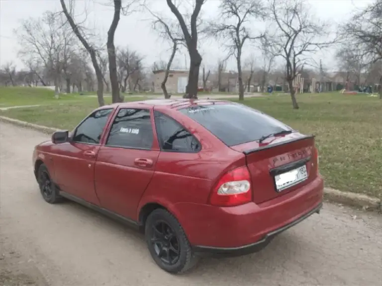 Срочно продам автомобиль
Приора хэтчбек
В красивом цвете
2009 Года
В отличном состоянии ближе к идеалу ! Без вложений сел поехал в любую точку мира!
Идеал 1.6.🐎
V.16 шеснар.
124 Клапана не гнёт
Едет достойно
По коробке все отлично
По ходовой части все идеал едет как новый автомобиль в прямом смысле слова !
Тачка реально достойная 🚀
В дтп не участвовала стекла все родные стаканы идеал в багажнике тоже все отлично новая резина салон в идеальном состоянии ! Дно пороги идеал по документам полный порядок любой вид оформления
Сигнализация центральный замок титановые диски р14 подсветка дна. Смотрится красиво 👍 установлена хорошая и качественная музыка усилитель сабвуфер играет 🔊
Регулировка зеркал подогрев заднего стекла
Стекло подъемники гур
В машину вложено очень много 💰 и сил
За машину не стыдно
Приезжайте смотрите
Цена 305 торг хороший или обмен с вашей доплатой
Город донецк
Пишите
📲 Tg: тимофей владимирович
📞 Звоните: +7(949)5384974 - фотография - 1