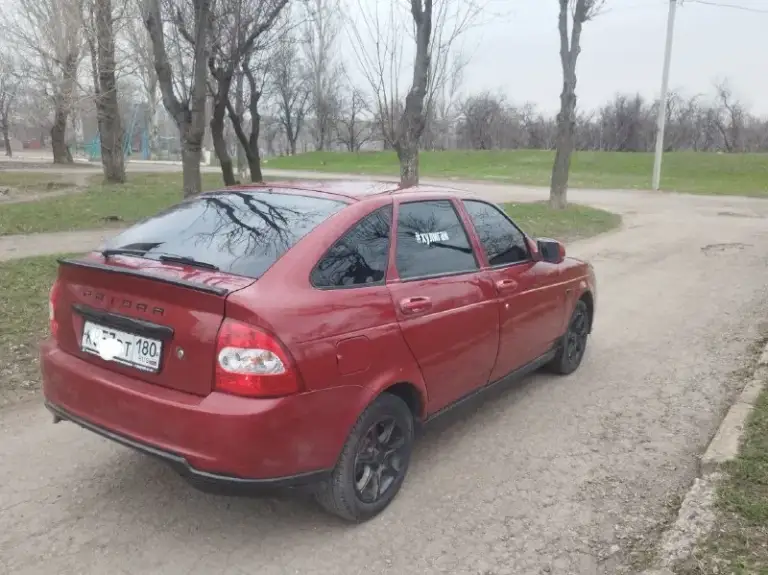 Срочно продам автомобиль
Приора хэтчбек
В красивом цвете
2009 Года
В отличном состоянии ближе к идеалу ! Без вложений сел поехал в любую точку мира!
Идеал 1.6.🐎
V.16 шеснар.
124 Клапана не гнёт
Едет достойно
По коробке все отлично
По ходовой части все идеал едет как новый автомобиль в прямом смысле слова !
Тачка реально достойная 🚀
В дтп не участвовала стекла все родные стаканы идеал в багажнике тоже все отлично новая резина салон в идеальном состоянии ! Дно пороги идеал по документам полный порядок любой вид оформления
Сигнализация центральный замок титановые диски р14 подсветка дна. Смотрится красиво 👍 установлена хорошая и качественная музыка усилитель сабвуфер играет 🔊
Регулировка зеркал подогрев заднего стекла
Стекло подъемники гур
В машину вложено очень много 💰 и сил
За машину не стыдно
Приезжайте смотрите
Цена 305 торг хороший или обмен с вашей доплатой
Город донецк
Пишите
📲 Tg: тимофей владимирович
📞 Звоните: +7(949)5384974 - фотография - 8