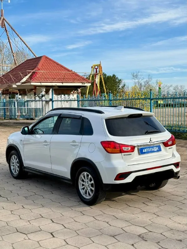🇯🇵 Mitsubishi asx

💰Цена: 1 300 000р
🏢Город: мариуполь
📅Год выпуска: 2017
🧾Пробег: 134 147 км.
⚙️Двигатель: 1.6
⛽Топливо: бензин
⚙️Кпп: механика

📞 Телефон:

+7-949-727-41-51
+7-949-551-91-52
+7-989-263-55-56

💾 Описание. .. ">✅ 2 владельца, птс оригинал
✅ Техническая часть на 5+
✅ Оригинальный пробег
✅ Салон как новый

✅ Отличная комплектация:

❄️ Кондиционер, подогрев сидений, гур, abs, кожаный мультируль, центральный замок, магнитола с камерой заднего вида, полный электропакет, хорошая летняя резина.
➕ Зимняя резина в комплекте.

Улица шевченко 2️⃣6️⃣9️⃣

🏦 Возможна продажа в кредит по двум документам. - фотография - 4