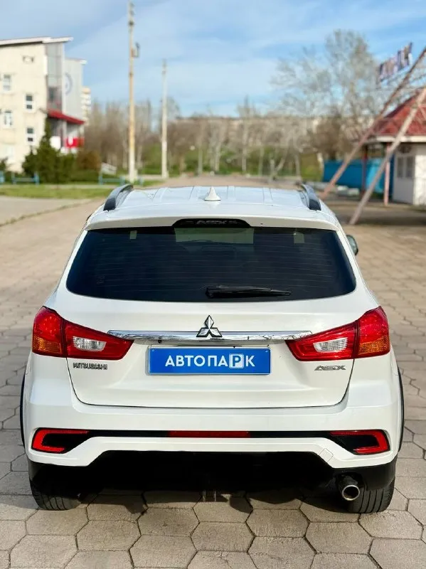 🇯🇵 Mitsubishi asx

💰Цена: 1 300 000р
🏢Город: мариуполь
📅Год выпуска: 2017
🧾Пробег: 134 147 км.
⚙️Двигатель: 1.6
⛽Топливо: бензин
⚙️Кпп: механика

📞 Телефон:

+7-949-727-41-51
+7-949-551-91-52
+7-989-263-55-56

💾 Описание. .. ">✅ 2 владельца, птс оригинал
✅ Техническая часть на 5+
✅ Оригинальный пробег
✅ Салон как новый

✅ Отличная комплектация:

❄️ Кондиционер, подогрев сидений, гур, abs, кожаный мультируль, центральный замок, магнитола с камерой заднего вида, полный электропакет, хорошая летняя резина.
➕ Зимняя резина в комплекте.

Улица шевченко 2️⃣6️⃣9️⃣

🏦 Возможна продажа в кредит по двум документам. - фотография - 5