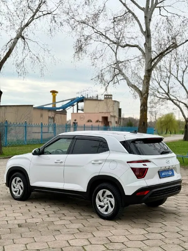 ⚪️ Hyundai creta 2

💰Цена: 1 900 000р
🏢Город: мариуполь
📅Год выпуска: 2022
🧾Пробег: 72 779 км.
⚙️Двигатель: 1.6
⛽Топливо: бензин
⚙️Кпп: механика 6ст.

📞 Телефон:

+7-949-727-41-51
+7-949-551-91-52
+7-989-263-55-56

💾. .. 40/E29c85.png')">✅ отличная комплектация
🛞 Новая резина yokohama

⚙️ Самое надежное сочетание двигателя 1.6, 6-ти ступенчатой механики и переднего привода.

⚠️Бесплатно доставим этот или другой автомобиль в донецк, макеевку, бердянск, мелитополь и другие города новых территорий после детального видеообзора со всевозможными диагностиками⚠️

➕Автомобиль с пройденным техническим осмотром и готов к переоформлению.

Улица шевченко 2️⃣6️⃣9️⃣

🏦 Возможна продажа в кредит по двум документам. - фотография - 4