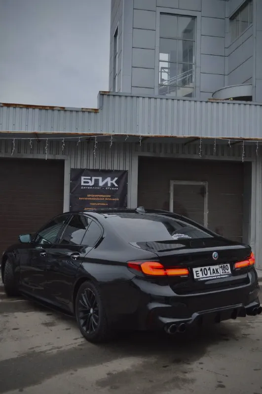 Срочная продажа
Bmw 5 g30 530d xdrive
Переодета в м5ф90
Комплектация м sport pro:
M тормоза
М подвеска
Сидения с вентиляцией
Задние сидения с подогревом
Черный потолок
Кожа наппа
Память сидений
Парктроники
Камера заднего вида
Ассистент парковки
3 Ключа один из них смарт, в комплекте 18 оригинальные диски на хорошей зимней резине. По автомобилю были два дтп одно по морде, одно по задней части, оба дтп без изменения геометрии кузова, подушки целые, есть вторичный окрас (передние крылья и капот так как она переодета, и заднее левое крыло частично и край крышки багажника)
Рассмотрю варианты обмена. В машине работает каждая кнопочка и функция.
Цена:3.500.000
Телефон : +79496177917 - фотография - 6