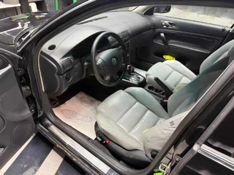 Продам. Skoda superb
Год-2005
Пробег-304000
Тип двигателя 2.5 tdi
Цена-570 тыс.
Тел. +79494118017
Машина хозяйская, пригонял для себя, машина на уверенном ходу, есть нюансы по кузову, любые проверки за ваш счет. - фотография - 3