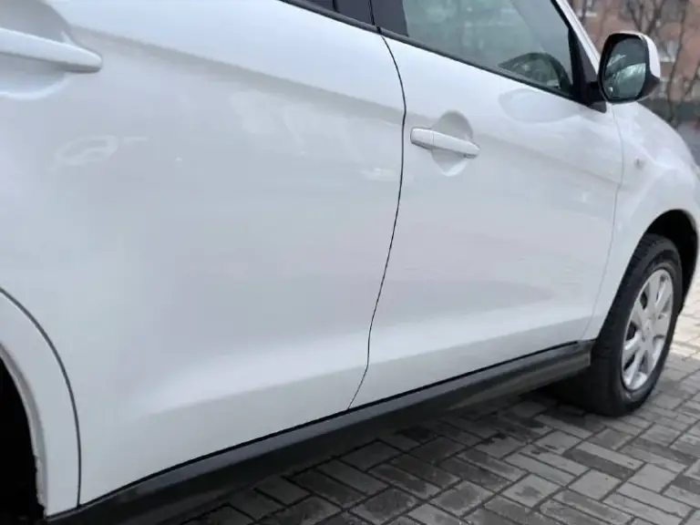 Mitsubishi асх 2014 г 1.8 акпп рестайлинг, в красивом белом перлломутровом цвете, родной окрас, птс оригинал 2 хозяина. Акпп и двс без нареканий.

Любое оформление. Диагностическая карта есть
980.000Руб донецк. Цена актуальна до конца месяца
+79498943089 - фотография - 4