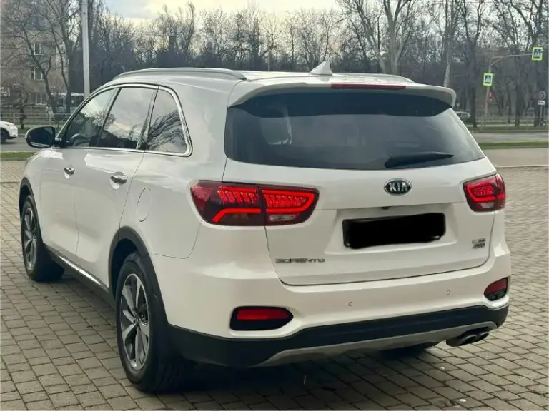 Kia sorento prime 2018 год awd ( полный привод ) двигатель 2.0 коробка автомат пробег 145 тыс. Км автомобиль в отличном состоянии, весь обслужен от а до я, кузов без дтп весь в заводском окрасе ! Максимальная комплектация, бесключевой доступ (start-stop) кожаный салон, роздельный климат -контрол, круиз -контроль, датчики света и дождя, подогрев, и вентиляция передних сидений, подогрев задних сидений, подогрев руля, подогрев зеркал, и стекл, парктроники, камера заднего вида, и много чего другого ! С документами полный порядок любой вид оформления. Г. Донецк цена 2.450 тыс. ₽ звоните остальное по +794945210885
📞 Звоните: +7(949)4521088 - фотография - 2
