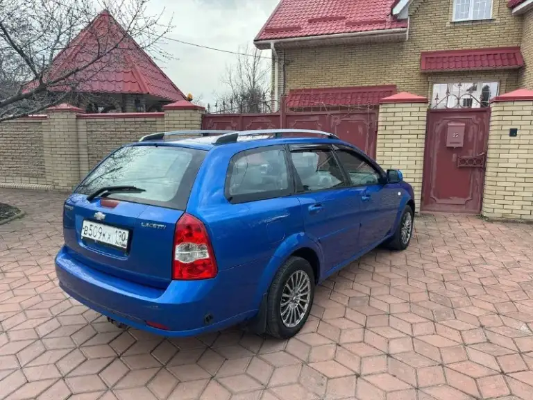 Продам авто
🚘Chevrolet lacetti🚘
Год выпуска 2010 мотор 1,6
В идеальном состоянии❗️
Машина без дтп❗️
В родном окрасе, без гнили и ржавчины❗️
🔹Автотека зеленая ❗️
🔹Птс оригинал, 2 владельца ❗️
🔹Документы в полном порядке!
🔹Установлен газ-пропан❗️
🔹Резина 2 комплекта (зима на штамповках r15 лето на литых дисках r15)
*Abs
*Кондиционер
* Гидроусилитель руля
•Электростеклоподьемники
•Электропривод зеркал
•Подушки безопасности
•Сигнализация -2 ключа
•Аудиосистема 4 колонки магнитофон
Мотор, коробка ходовая в отличном состоянии, не требует никаких вложений!
💰💵Цена 610.тыс руб
☎️+7949-864-30-45
☎️+7949-899-78-42
Осмотр г харцызск - фотография - 6