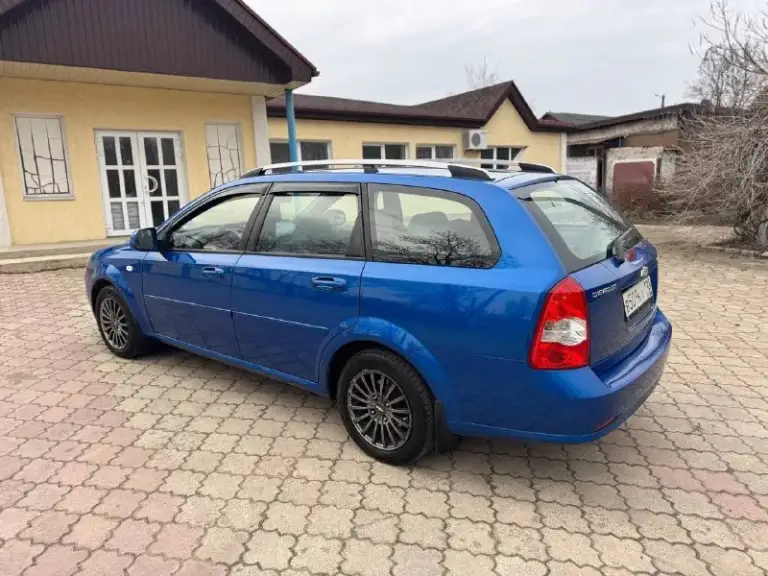 Продам авто
🚘Chevrolet lacetti🚘
Год выпуска 2010 мотор 1,6
В идеальном состоянии❗️
Машина без дтп❗️
В родном окрасе, без гнили и ржавчины❗️
🔹Автотека зеленая ❗️
🔹Птс оригинал, 2 владельца ❗️
🔹Документы в полном порядке!
🔹Установлен газ-пропан❗️
🔹Резина 2 комплекта (зима на штамповках r15 лето на литых дисках r15)
*Abs
*Кондиционер
* Гидроусилитель руля
•Электростеклоподьемники
•Электропривод зеркал
•Подушки безопасности
•Сигнализация -2 ключа
•Аудиосистема 4 колонки магнитофон
Мотор, коробка ходовая в отличном состоянии, не требует никаких вложений!
💰💵Цена 610.тыс руб
☎️+7949-864-30-45
☎️+7949-899-78-42
Осмотр г харцызск - фотография - 7