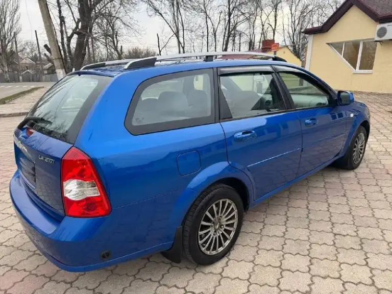 Продам авто
🚘Chevrolet lacetti🚘
Год выпуска 2010 мотор 1,6
В идеальном состоянии❗️
Машина без дтп❗️
В родном окрасе, без гнили и ржавчины❗️
🔹Автотека зеленая ❗️
🔹Птс оригинал, 2 владельца ❗️
🔹Документы в полном порядке!
🔹Установлен газ-пропан❗️
🔹Резина 2 комплекта (зима на штамповках r15 лето на литых дисках r15)
*Abs
*Кондиционер
* Гидроусилитель руля
•Электростеклоподьемники
•Электропривод зеркал
•Подушки безопасности
•Сигнализация -2 ключа
•Аудиосистема 4 колонки магнитофон
Мотор, коробка ходовая в отличном состоянии, не требует никаких вложений!
💰💵Цена 610.тыс руб
☎️+7949-864-30-45
☎️+7949-899-78-42
Осмотр г харцызск - фотография - 8