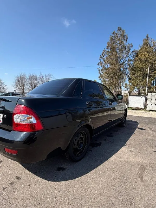 Продам ваз priora, 1.6 мт, 2008 года выпуска.
Машина в хорошем состоянии, мотор с выемками (клапана не погнет), салон ухоженный. В машине все работает.
Пробег 268 тыс. (родной). Приезжайте смотрите, машина как на фото.
Цена 350 тысяч.
На любые вопросы отвечу по телефону: +7 (959) 040-90-82, луганск.
📞 Звоните: +7(959)0409082 - фотография - 3