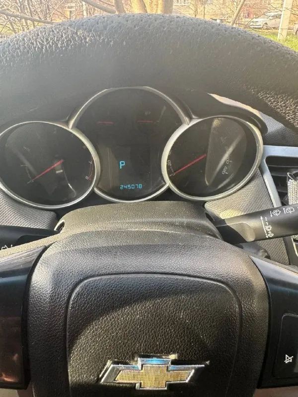 Продам шевроле круз 1,6
Коробка - автомат
2012 Года выпуска
244 000 Пробега, на 200 000 делалась капиталка акпп, на 230 000 замена масла в в аккп
Двигатель без нареканий, своевременная замена масла каждые 6 тысяч
4 Хозяина
Лкп требует внимания
Цена 400 000 рублей
По всем вопросам +79490931994 - фотография - 5