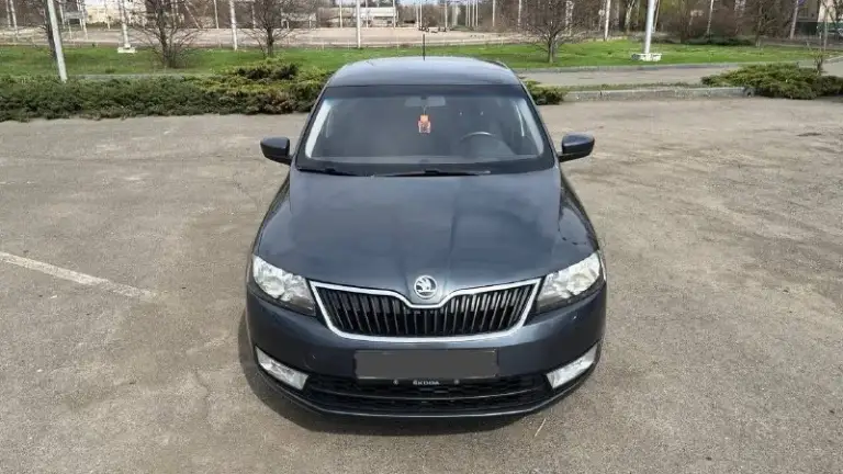 Skoda rapid
Без окрасов ! Все стекла родные !
Год 2015г
Кузов лифтбек
# 1.6
Бензиновый мрi (атмосферный)
Коробка механика 5ст.
Передний привод
Пробег 190.000 тыс. Км
(Родной )
Автотека зеленая 🧤
2 Хозяин!
Комплектация
Климат контроль!
Подогрев сидений !
Круиз контроль !
4 Эл. Стеклоподъёмника !
Бортовой компьютер !
Обогрев заднего стекла!
Эл. Зеркала с подогревом
Корректор фар!
Дхо!
Сигнализация !
Би лэд в фарах!
Лэд птф!
Разъемы под aux usb!
Разъем 12v!
Магнитола bluetooth!
Мульти руль !
Литые диски r15!
2 Ключа !
✅Донецк.
Стоимость 980.000
Тел. +7 (949)5905326
📲 Tg: sss$
📞 +7(949)5905326
📲 Tg: sss$
📞 Звоните: +7(949)5905326 - фотография - 2