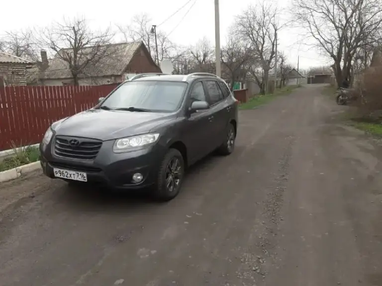 Продам hyundai сантафе 2010 года обьем 2.4 пробег 240 тысяч кузов в родном окрасе двигатель в идеальном состояние коробка автомат без нареканий ходовую часть полностью перебрал 2 комплекта колес цена 1 млн 300 осмотр г. Торез +7 (949) 434-65-74
📞 Звоните: +7(949)4346574 - фотография - 2