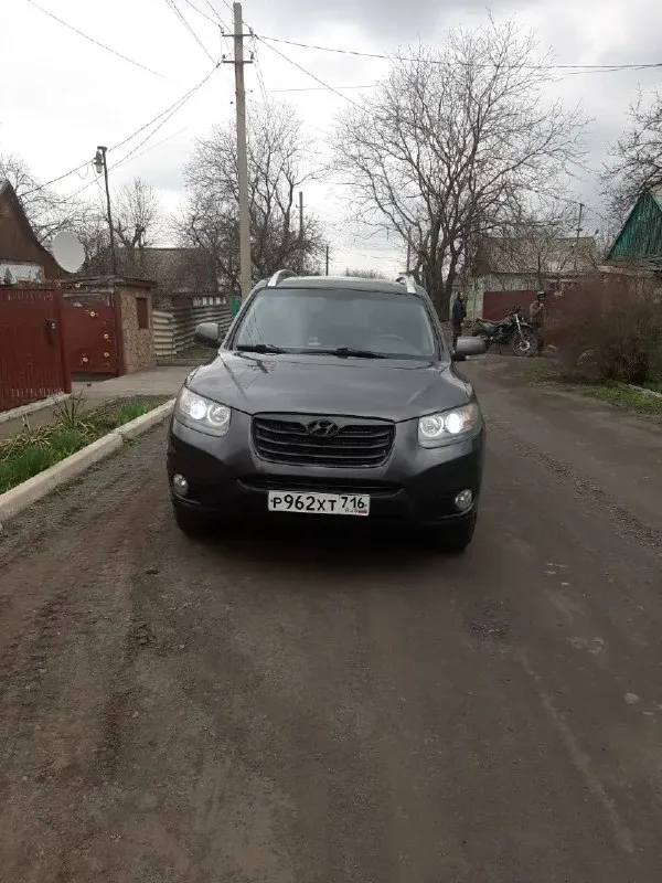 Продам hyundai сантафе 2010 года обьем 2.4 пробег 240 тысяч кузов в родном окрасе двигатель в идеальном состояние коробка автомат без нареканий ходовую часть полностью перебрал 2 комплекта колес цена 1 млн 300 осмотр г. Торез +7 (949) 434-65-74
📞 Звоните: +7(949)4346574 - фотография - 3