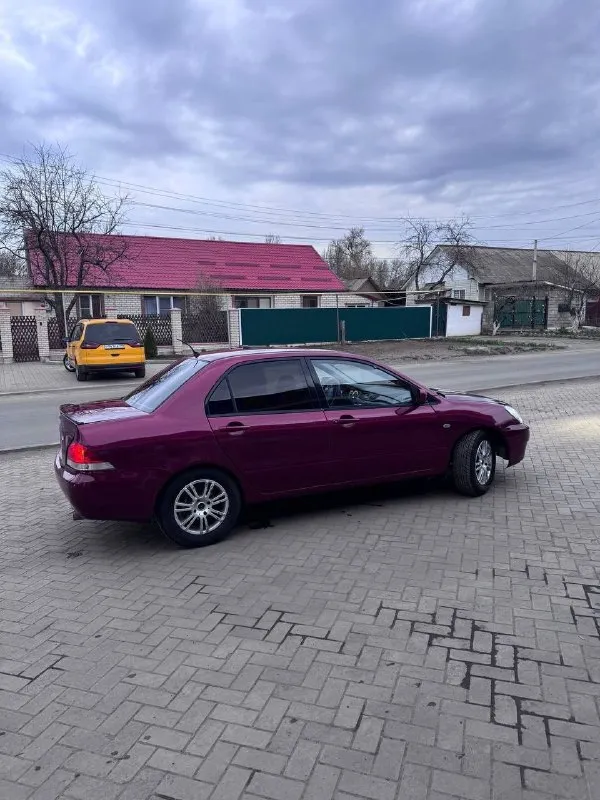 Продам mitsubishi lancer 9 на автомате
Я хозяин, продавать буду я
Продажа с полным переоформлением
1.6 (4G18)
Акпп (aisin) все передачи щелкает, не пинается
Стоит вебаста(понятия не имею как ей пользоваться)
Установлено гбо
Сигнализация с автозапуском
4Эсп
Обогрев зеркал заднего вида
Регулировка зеркал заднего вида
Кондиционер
Подогрев передних сидений
Регулировка по высоте водительского сиденья
Много чего сделано по машине
Заливал только дорогое масло
Полный список проделанных работ по машине расскажу по телефону или скину в лс
Только продажа, обмен даже не предлагать
Машина находится в ждановке-енакиево
Часто катаюсь по всей республике лднр
Возможно даже приеду на смотрины
С продажей не спешу
Больше фото в лс
Звоните в любое время
Номер телефона +79498559136
Цена 450 тысяч - фотография - 7