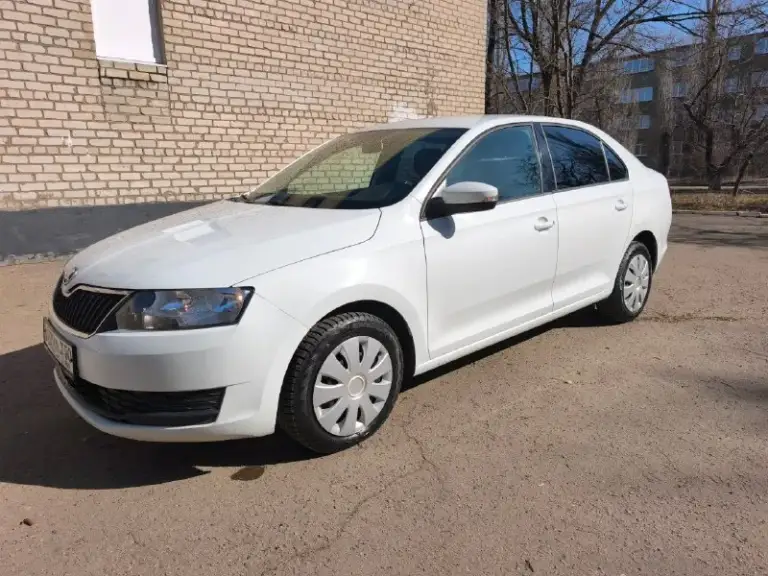 Продам skoda rapid
2018Г.
1.6Л бензин
Коробка автомат isin
Лифтбек
Пробег 108 тыс. Км (родной)
Не такси.
Тех. Осмотр пройден
(Диагностическая карта в наличии)

💰🔥Цена: 1 млн. 120 тыс. Руб.

☎ +7949-634-22-65

Автомобиль в отличном состоянии, вложений не требует.
Двигатель, коробка, ходовка, электрика все работает штатно.
Очень бережно эксплуатировался. Кузов без рыжичков и дефектов. Салон, как у нового авто.

Комплектация: кондиционер, подушки безопасности, сенсорная мультимедиа, электро стекло подъемники, электро регулировка зеркал, подогрев сидений, заднего стекла и зеркал, сигнализация с центральным замком.

🤝Возможен обмен с вашей доплатой (с перекупами не меняюсь, хлам не предлагать).

Осмотр г. Торез, снежное, шахтерск.
Тел. :
☎ +7949-634-22-65
☎ +7989-624-20-81
Алексей.

(Если не доступен телефон, есть telegram номер тот же)
📞 🇷🇺 Звоните: +79496342265 - фотография - 1