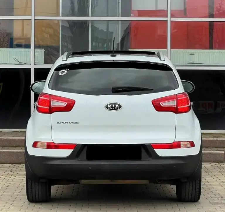 Kia sportage 4wd
Двигатель - 2.0 бензин, обслужен
Каробка - автомат
Пробег 156 км. Родной оригинальный пробег !
Кузов в отличном состоянии, без каких либо дефектов, оцинкован ! В дтп не когда не участвовал ! Ходовая в полном порядке !
Технически в полном порядке, не давно прошла то ! Вложений не требует абсолютно,
Сел и поехал ! Комплектация максимальная : панорама, кожаный салон, автопарковка, без ключевой доступ, партроники перед и зад, старт/стоп, двух зонный климат контроль, полный привод ! Датчик дождя и света, камера заднего вида, круиз контроль, и многое другое !
Цена 1375.000 руб. Торг реальному покупателю !
Возможен обмен на авто дешевле
Также продажа в кредит !
+79494549599
Также телеграмм и мах +79494549599
📞 Звоните: +7(949)4549599 - фотография - 6