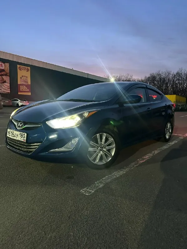Продам hyundai элантра 5 2015 год, 1,8 газ- бензин, газ вписанный в документы, пробег 114000, коробка автомат, комплект зимней резина на дисках. Цена 1200000р. Торг. +79493149931 игорь макеевка.
📞 Звоните: +7(949)3149931 - фотография - 7