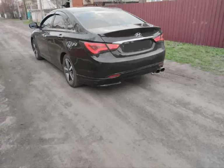 Продам хундай соната год 2011, мотор 2 литра, коробка автомат, пробег 307 тыс, состояние хорошее, цена 870000 торг срочно, после осмотра, , донецк кировский район
📞 Звоните: +7(949)3648867 - фотография - 5