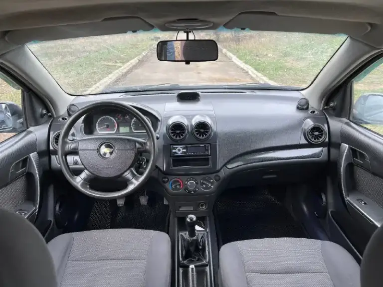 Продам машину chevrolet aveo ( chevrolet авео)
Год выпуска 2006
Пробег 154.000
В хорошем состоянии, с хорошей комплектацией (кондиционер, гур,2 эл. Стеклоподъемника, центральный замок)
Двигатель работает отлично, без посторонних звуков!
Ходовая мягкая, никаких вложений не требует
Красивый, ухоженный салон
То пройден ✅
По документам полный порядок, переоформление без проблем!
💰 Цена 350.000 тыс руб+символический торг
🏠 Осмотр в красном луче
Тел. +79592616336
📞 Звоните: +7(959)2616336 - фотография - 4